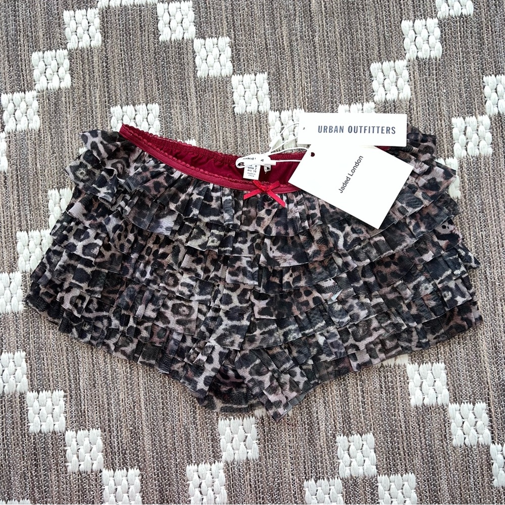 Jaded London Leopard Print Ruffle Shorts UK 6/US 2
